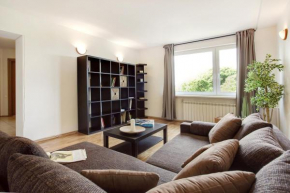 Cosy & Spacious Apartment in Artistic District, Vilnius